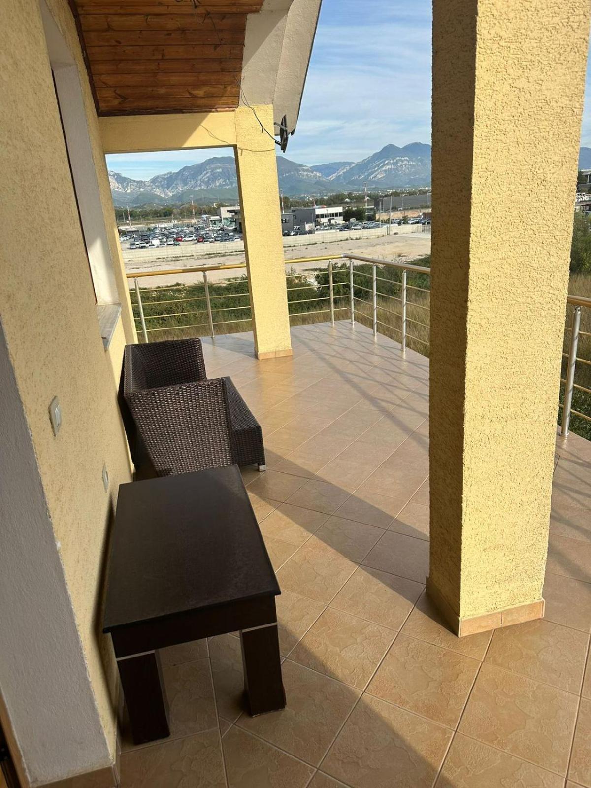 Karaj Apartment