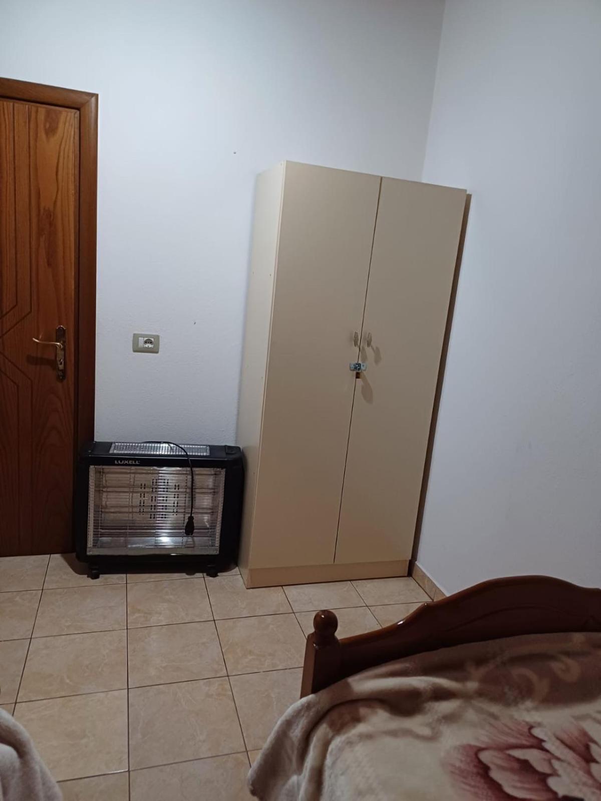 Apartament Karaj *